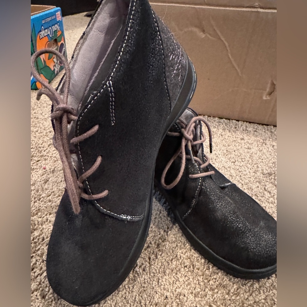 Jambu Women’s NWOT Black Ankle Boots with Moccasin Toe